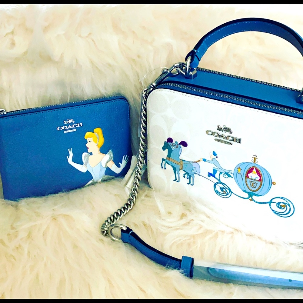 🎀Disney x Coach Cinderella Crossbody Wallet set